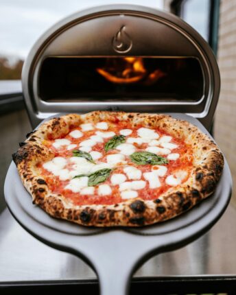 Migliori forni per pizza a casa, quali sceglere - pexels-rene-strgar-18542518